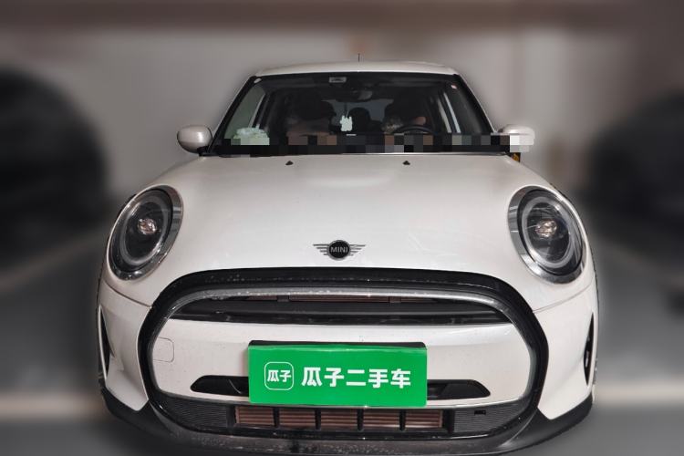Used MINI 2023 1.5T ONE Five-Door Edition Front
