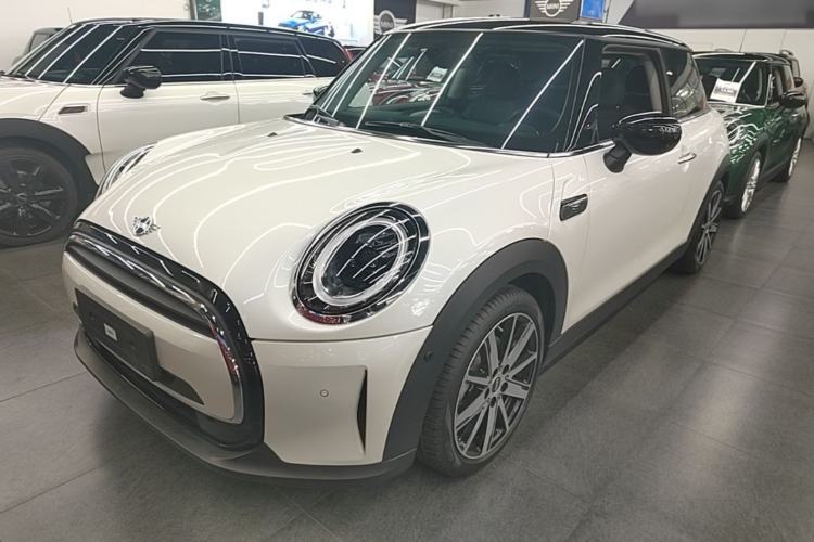 Used MINI 2023 Updated 1.5T COOPER Artist Guazi used car, China used car export, Used car for sale, Used cars, Cheapest cars for sale