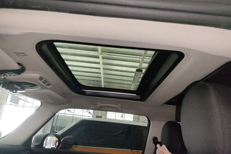 Used MINI 2023 1.5T ONE Headliner