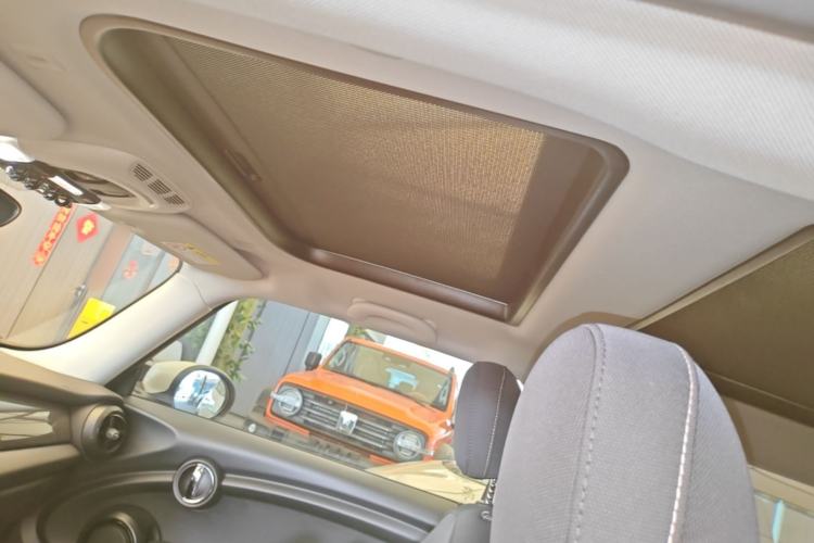 Used MINI 2023 1.5T ONE Headliner