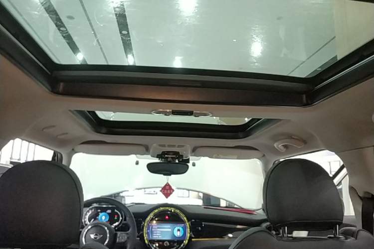 Used MINI 2023 1.5T COOPER Artist Five-Door Edition Headliner