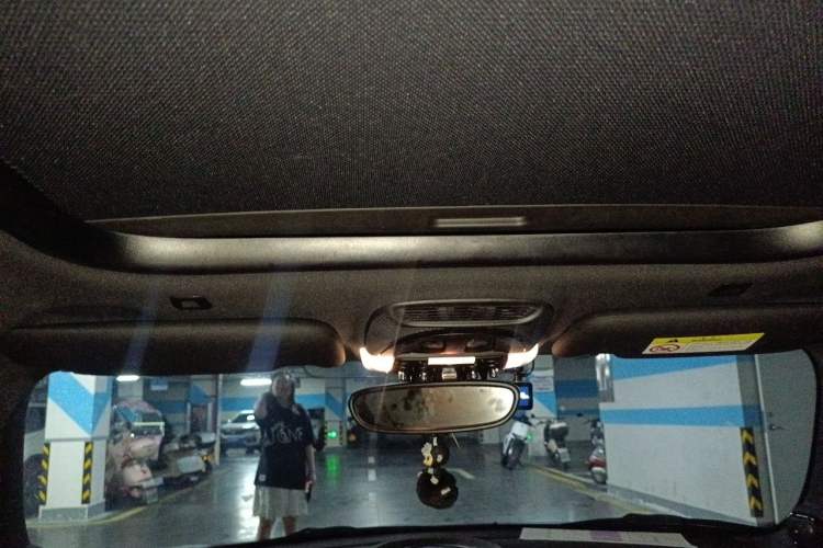 Used MINI 2023 Updated 2.0T COOPER S Artist Headliner