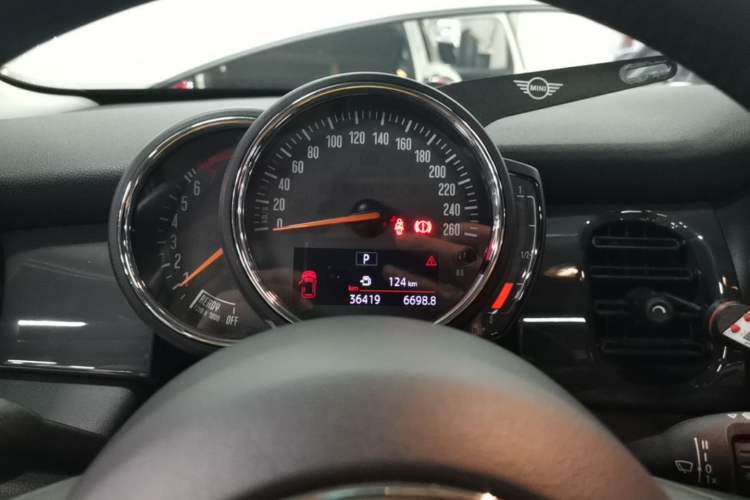 Used MINI 2023 1.5T ONE Five-Door Edition Instrument Cluster