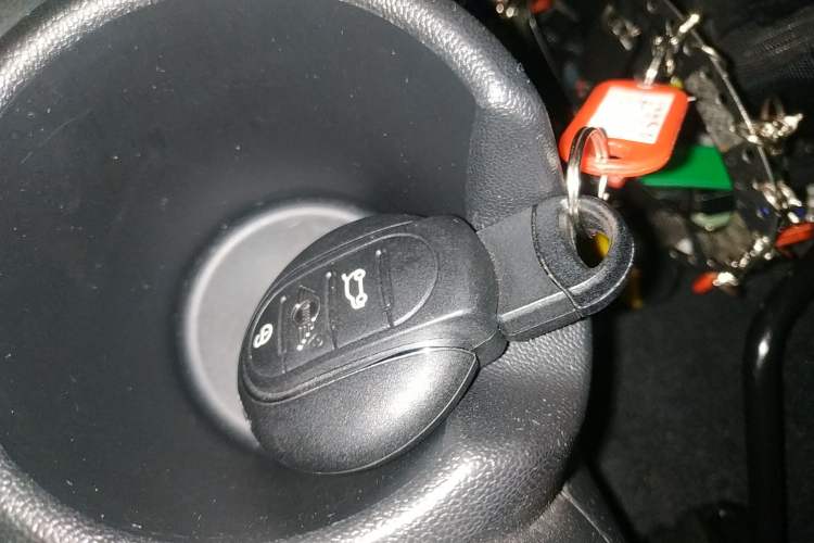 Used MINI 2023 1.5T ONE Interior 1