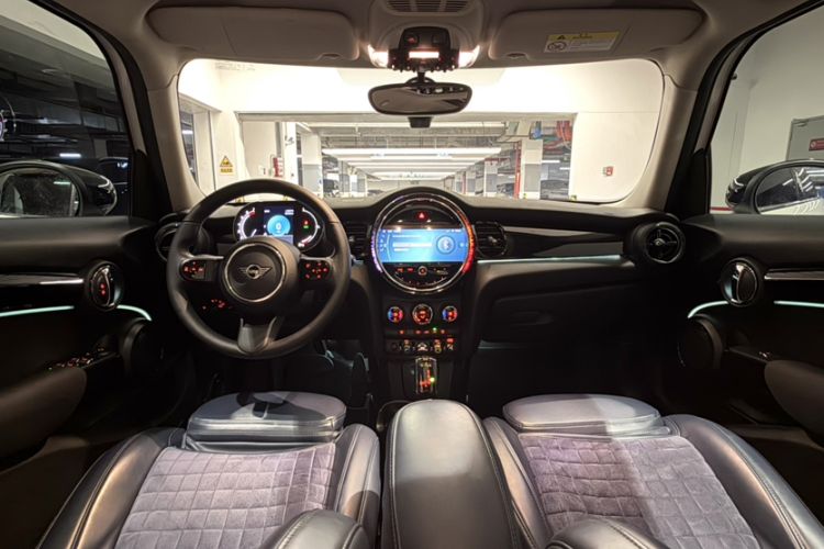 Used MINI 2023 1.5T COOPER Artist Five-Door Edition Interior 3