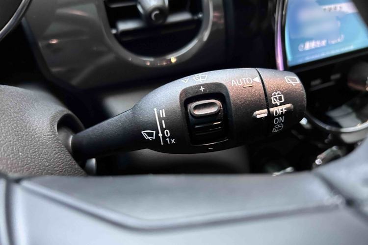 Used MINI 2023 1.5T ONE Interior 5
