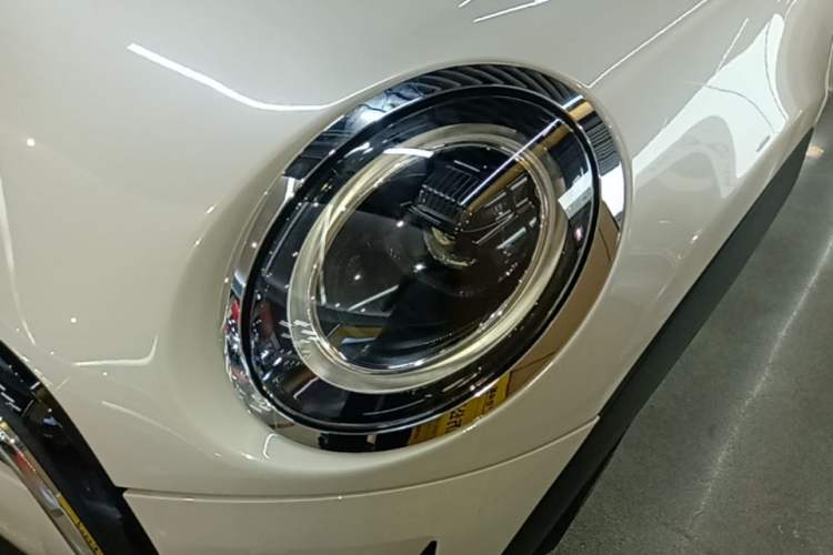 Used MINI 2023 1.5T ONE Left Front Headlight