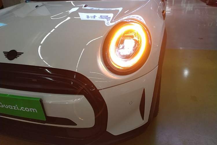 Used MINI 2023 1.5T COOPER Artist Five-Door Edition Left Front Headlight
