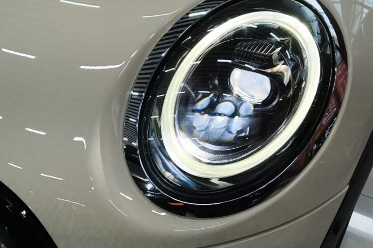 Used MINI 2023 1.5T COOPER Artist Left Front Headlight