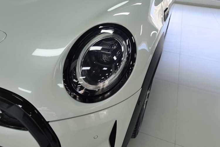 Used MINI 2023 Facelift 2.0T COOPER S Artist Five-Door Edition Left Front Headlight