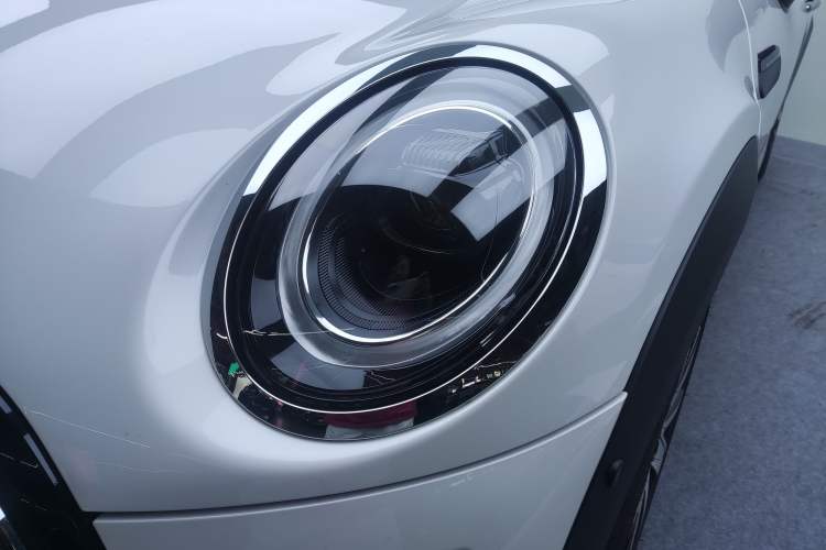Used MINI 2023 Updated 1.5T COOPER Artist Left Front Headlight
