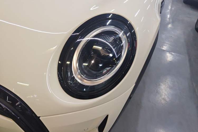 Used MINI 2023 1.5T COOPER Artist Five-Door Edition Left Front Headlight