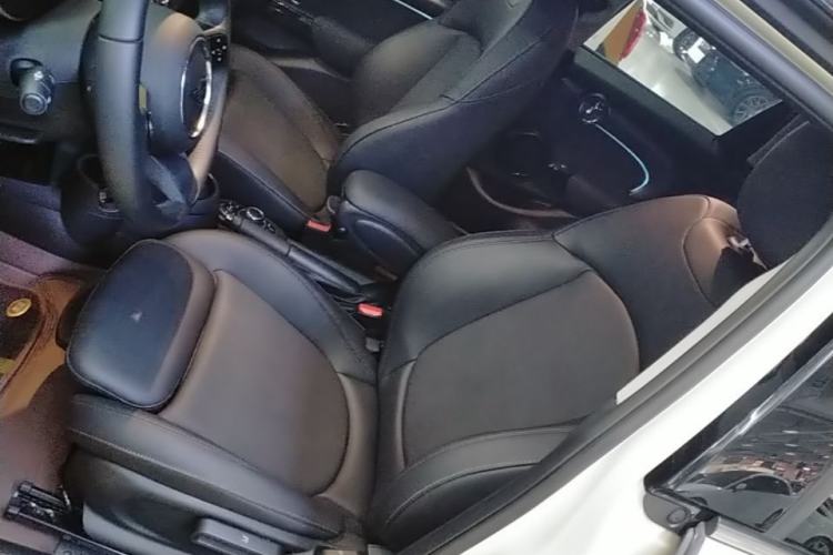 Used MINI 2023 1.5T COOPER Artist Five-Door Edition Left Front Seat