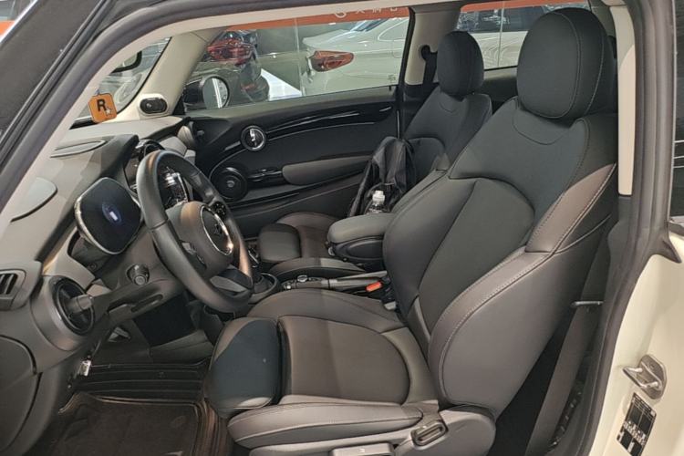 Used MINI 2023 1.5T COOPER Artist Left Front Seat