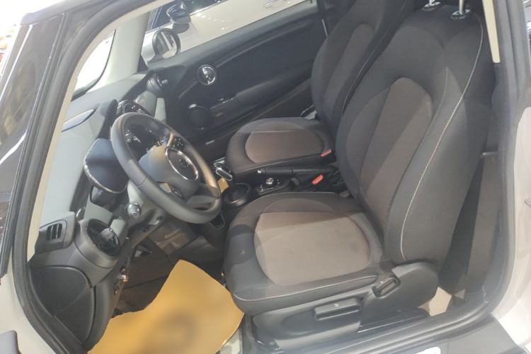 Used MINI 2023 1.5T ONE Left Front Seat