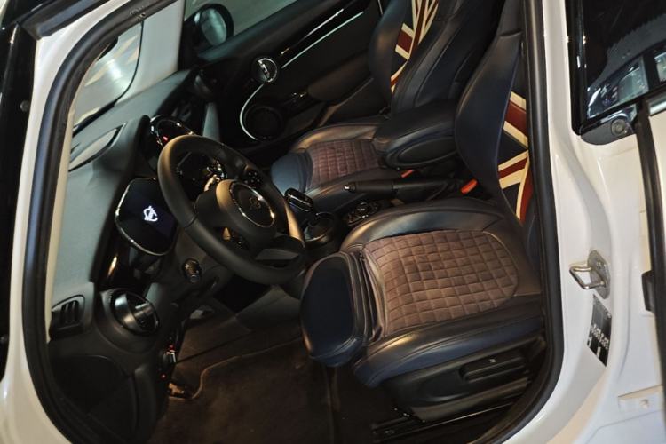 Used MINI 2023 1.5T COOPER Artist Five-Door Edition Left Front Seat