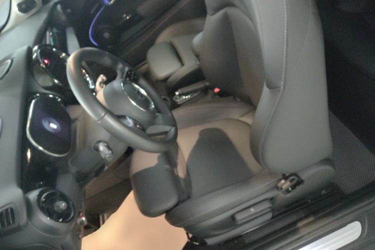 Used MINI 2023 1.5T COOPER Artist Left Front Seat