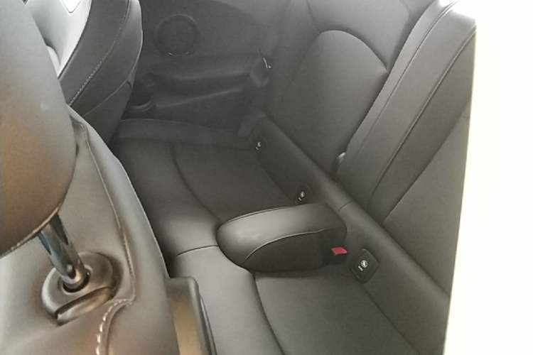 Used MINI 2023 1.5T COOPER Artist Left Rear Seat