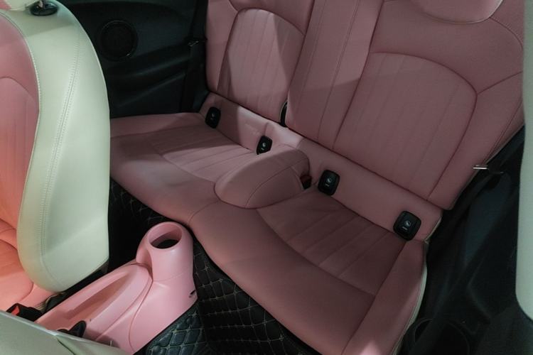 Used MINI 2023 1.5T ONE Left Rear Seat