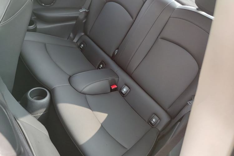 Used MINI 2023 Updated 1.5T COOPER Artist Left Rear Seat