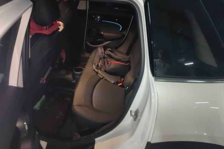Used MINI 2023 Updated 1.5T COOPER Artist Left Rear Seat