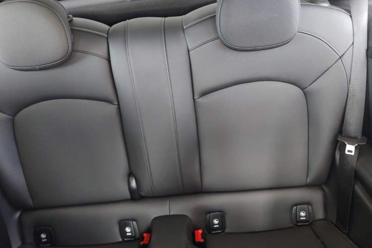 Used MINI 2023 1.5T COOPER Artist Left Rear Seat