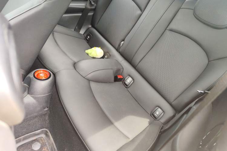 Used MINI 2023 1.5T COOPER King's Cross Special Edition Left Rear Seat