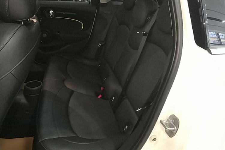 Used MINI 2023 1.5T COOPER Artist Five-Door Edition Left Rear Seat