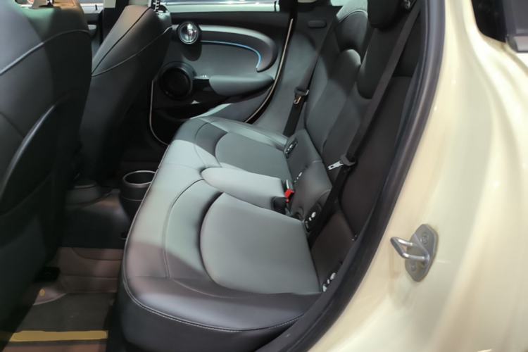 Used MINI 2023 1.5T COOPER Artist Five-Door Edition Left Rear Seat