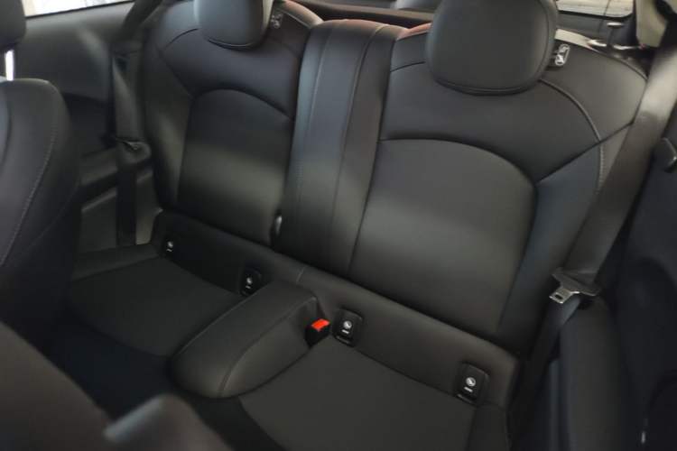 Used MINI 2023 1.5T COOPER Artist Left Rear Seat