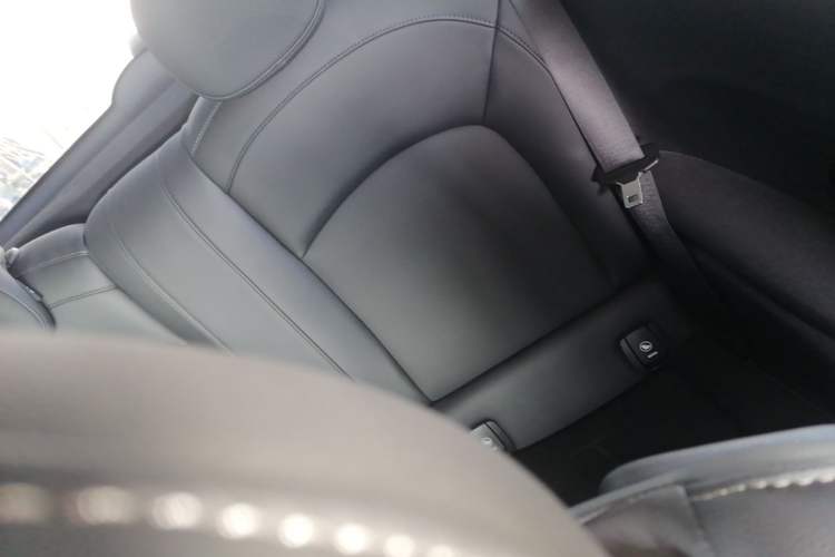 Used MINI 2023 1.5T COOPER Artist Left Rear Seat