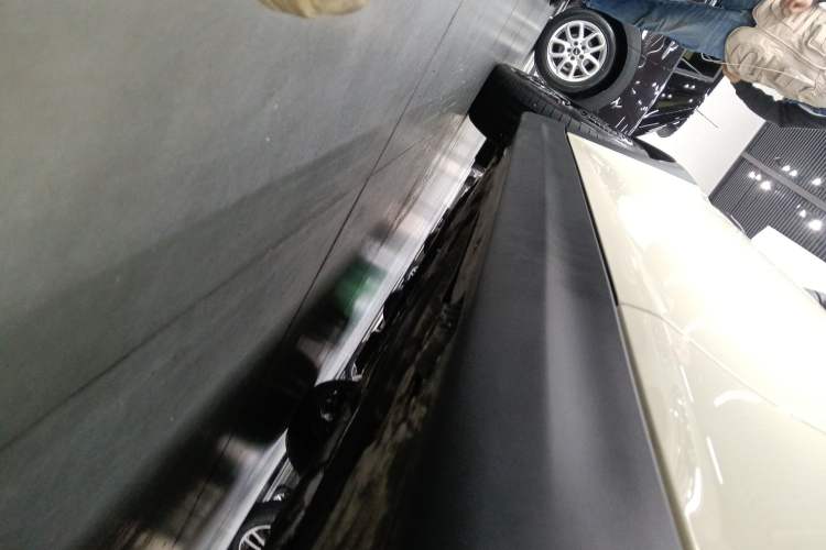 Used MINI 2023 2.0T COOPER S Artist Left Side Sill