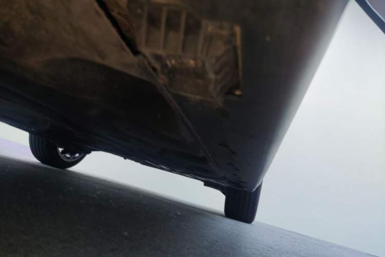 Used MINI 2023 Updated 1.5T COOPER Artist Left Side Sill