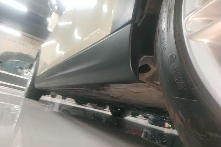 Used MINI 2023 1.5T COOPER Artist Five-Door Edition Left Side Sill