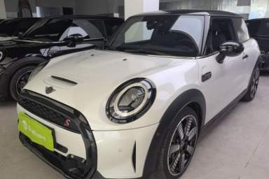 Used MINI 2023 Updated 2.0T COOPER S Artist