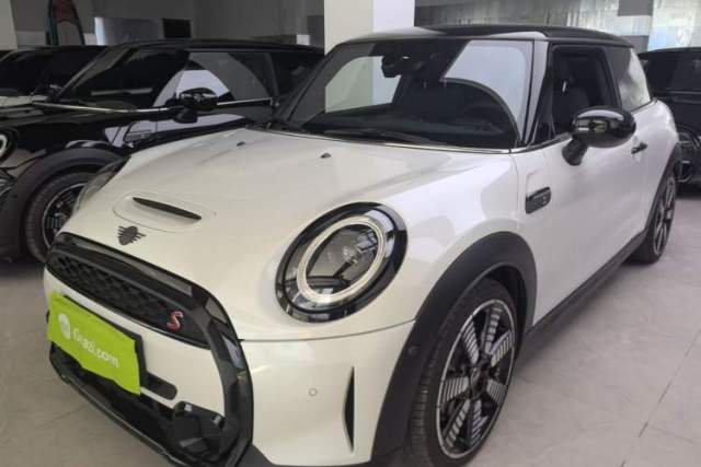 Used MINI 2023 Updated 2.0T COOPER S Artist