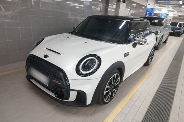 Used MINI 2023 Updated 2.0T COOPER S Racing Driver