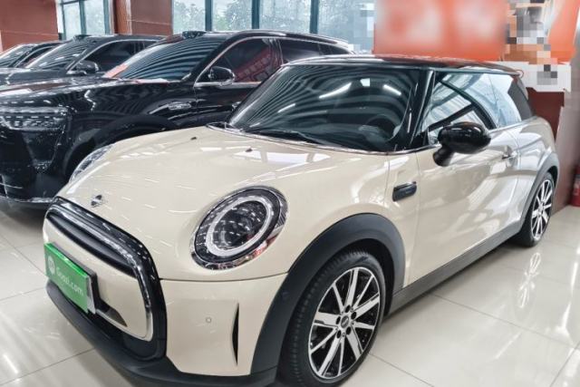 Used MINI 2023 1.5T COOPER Artist