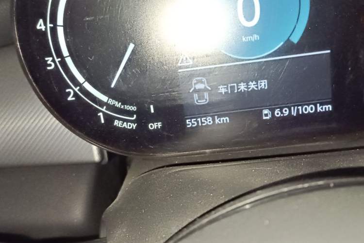 Used MINI 2023 1.5T COOPER Artist Odometer Close Up