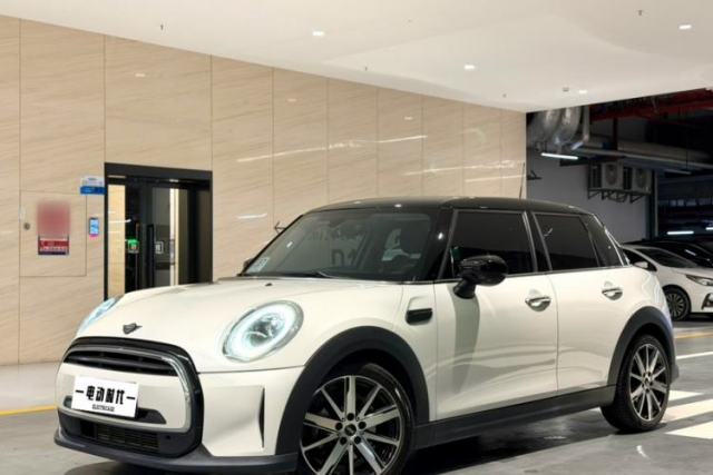 Used MINI 2023 1.5T COOPER Artist Five-Door Edition