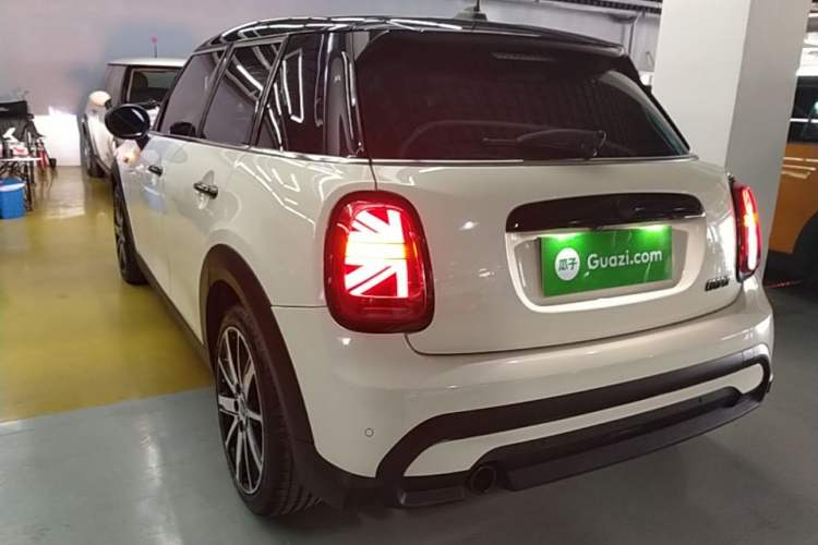 Used MINI 2023 1.5T COOPER Artist Five-Door Edition Rear Left 45 Deg