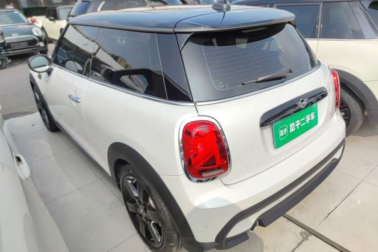 Used MINI 2023 Updated 1.5T COOPER Artist Rear Left 45 Deg