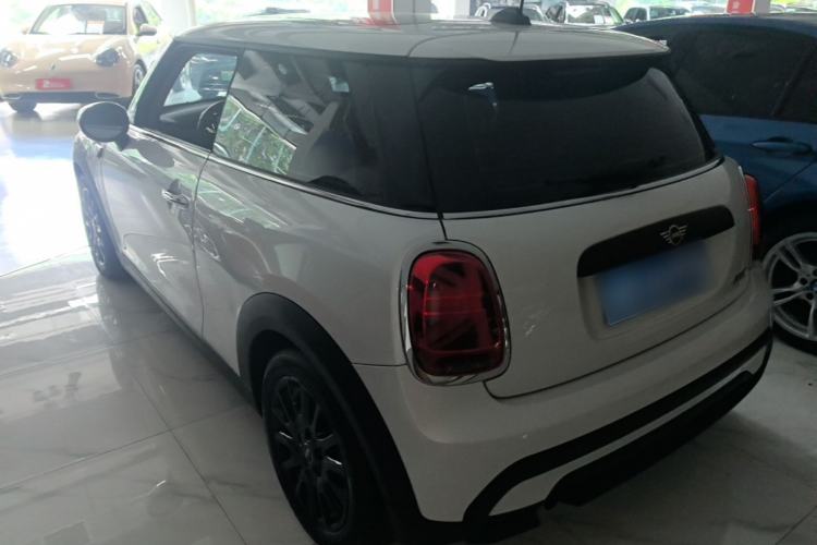 Used MINI 2023 1.5T ONE Rear Left 45 Deg