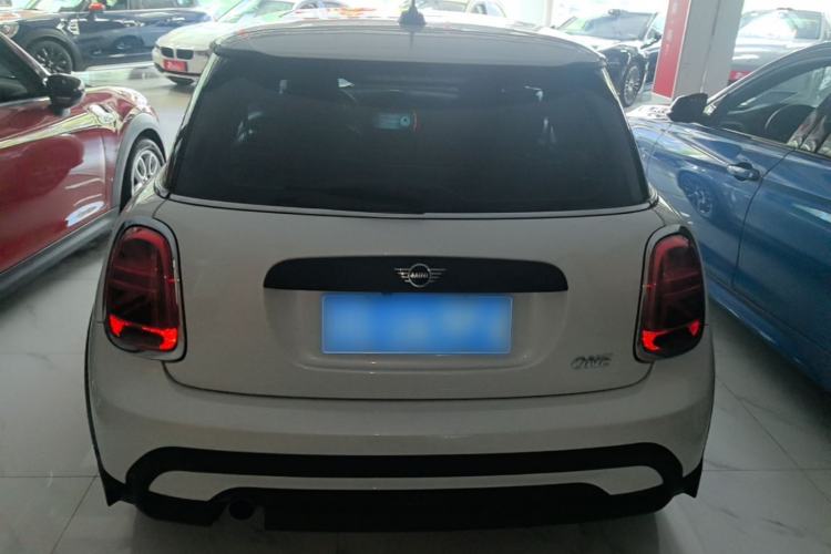 Used MINI 2023 1.5T ONE Rear