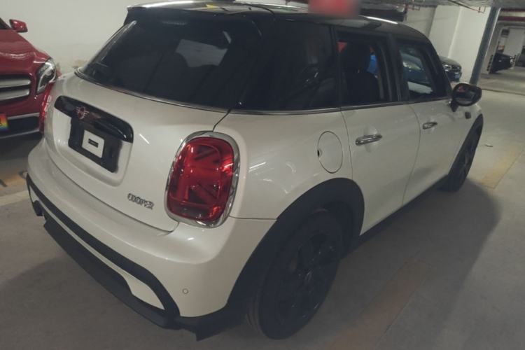 Used MINI 2023 Updated 1.5T COOPER Artist Five-Door Edition Rear Right 45 Deg