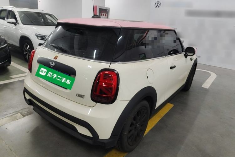 Used MINI 2023 1.5T ONE Rear Right 45 Deg
