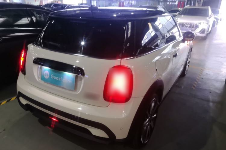 Used MINI 2023 1.5T COOPER Artist Rear Right 45 Deg