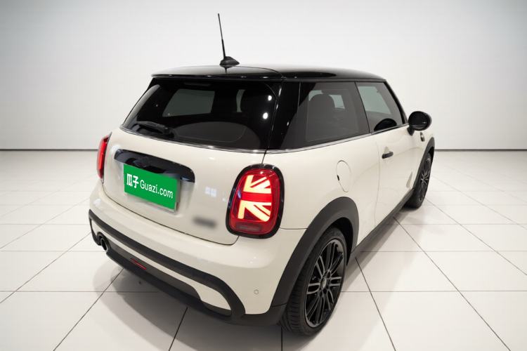 Used MINI 2023 1.5T COOPER Artist Rear Right 45 Deg