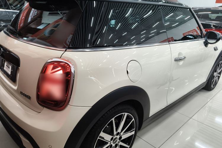 Used MINI 2023 1.5T COOPER Artist Rear Right 45 Deg