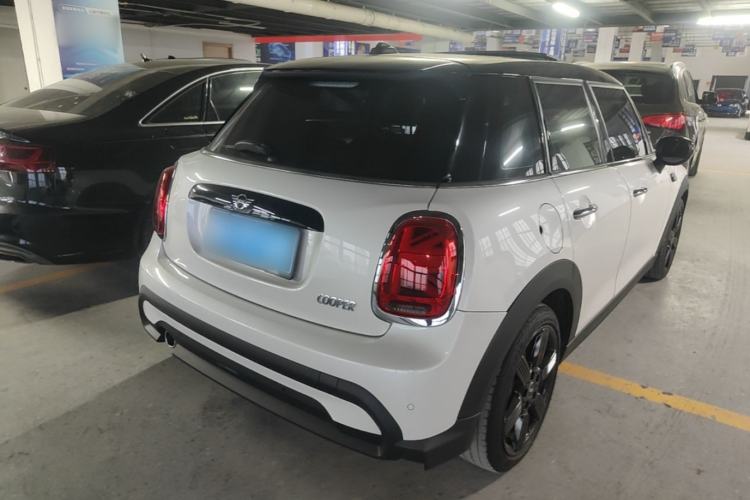 Used MINI 2023 Updated 1.5T COOPER Artist Five-Door Edition Rear Right 45 Deg